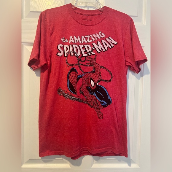 Marvel Other - Marvel Faded Red Spider-Man Graphic T-Shirt Size Medium